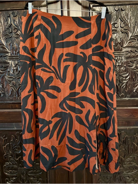 ON 34th Dresses & Skirts - Brown & Black Tropical Print Midi Skirt